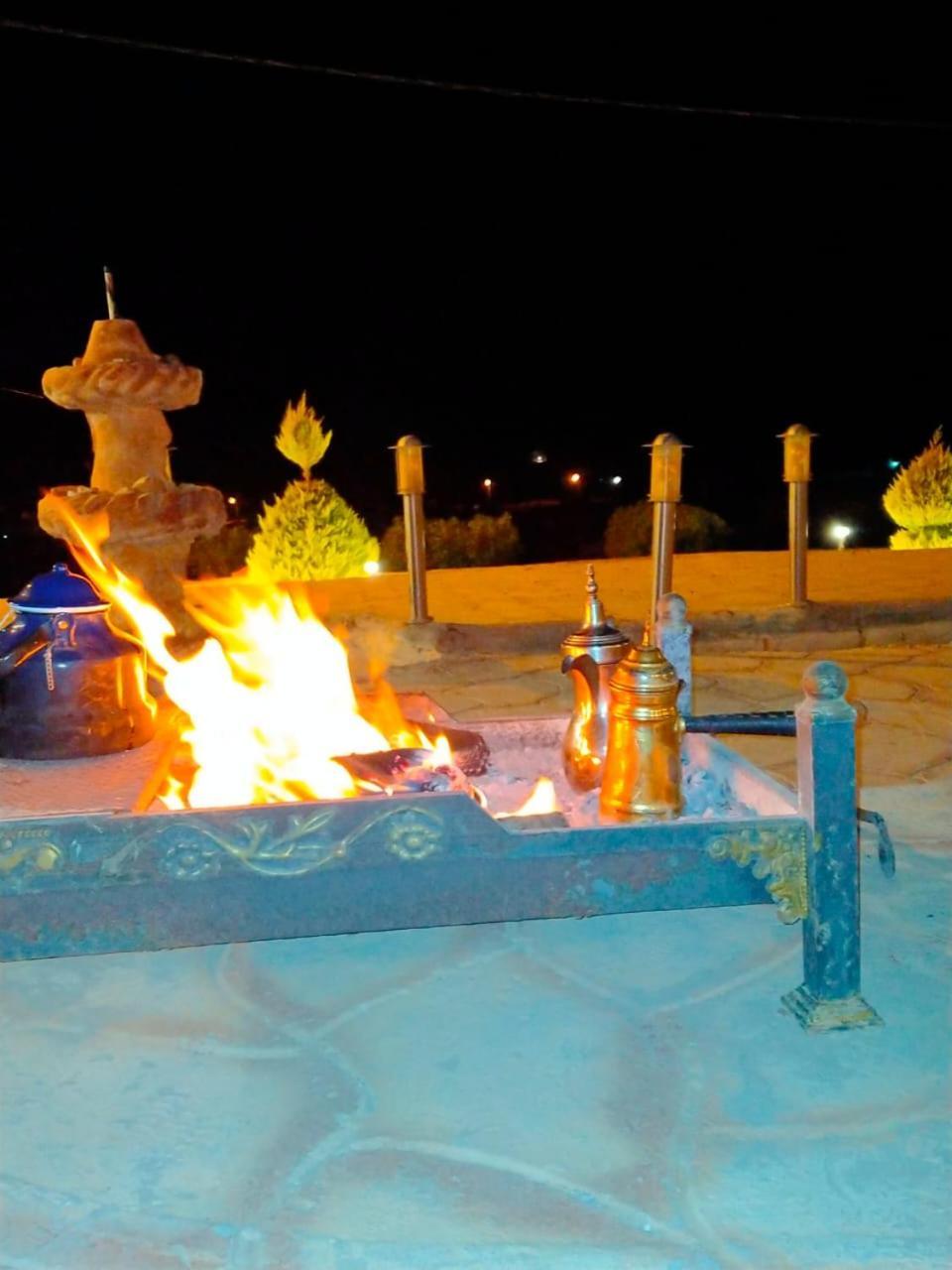 Little Petra Heritage Village 와디무사 외부 사진